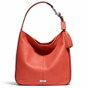 VTG Coach Avery Pebbled Hobo Bag Sienna